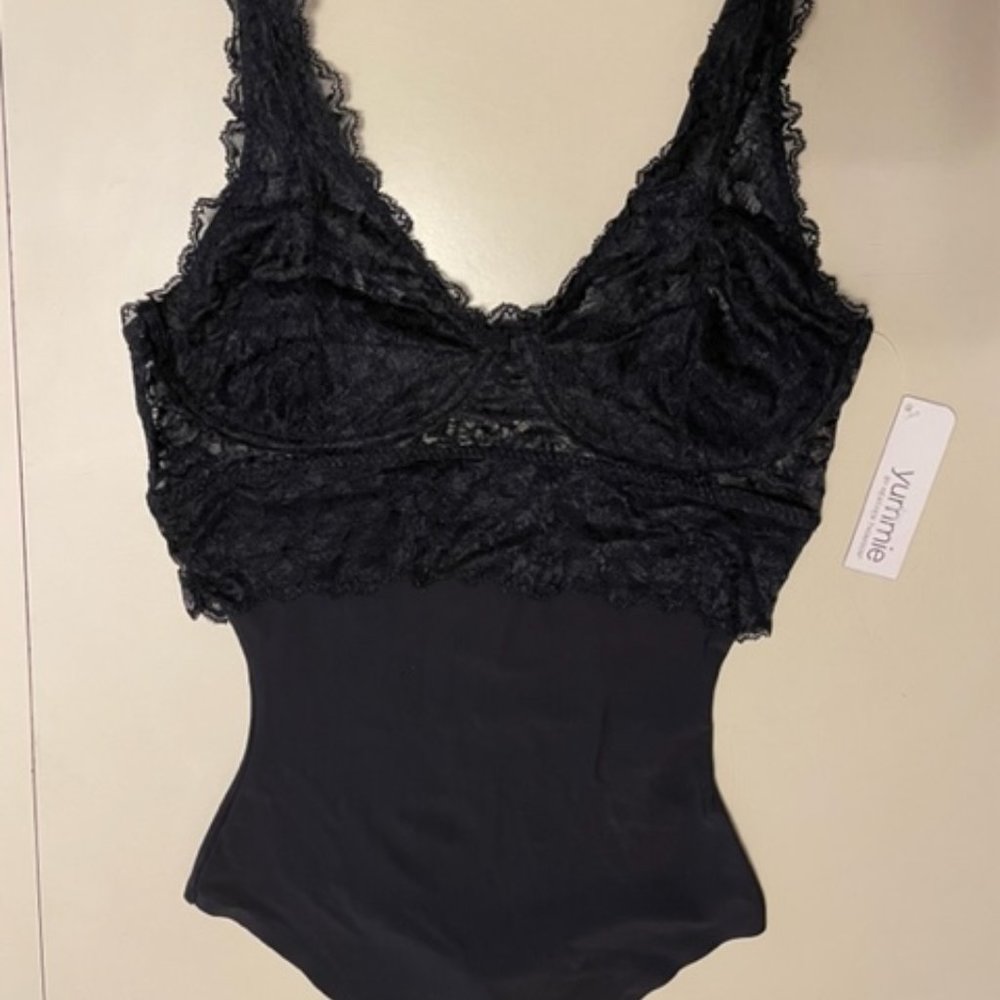 YUMMIE BODYSUIT,- NEW -  SIZE SMALL, BLACK